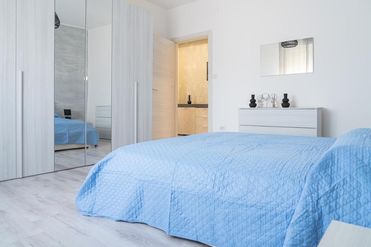 Almi - Guest Apartment Порто-Торрес Экстерьер фото