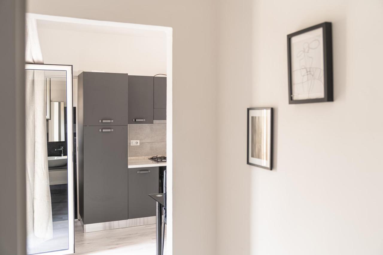 Almi - Guest Apartment Порто-Торрес Экстерьер фото