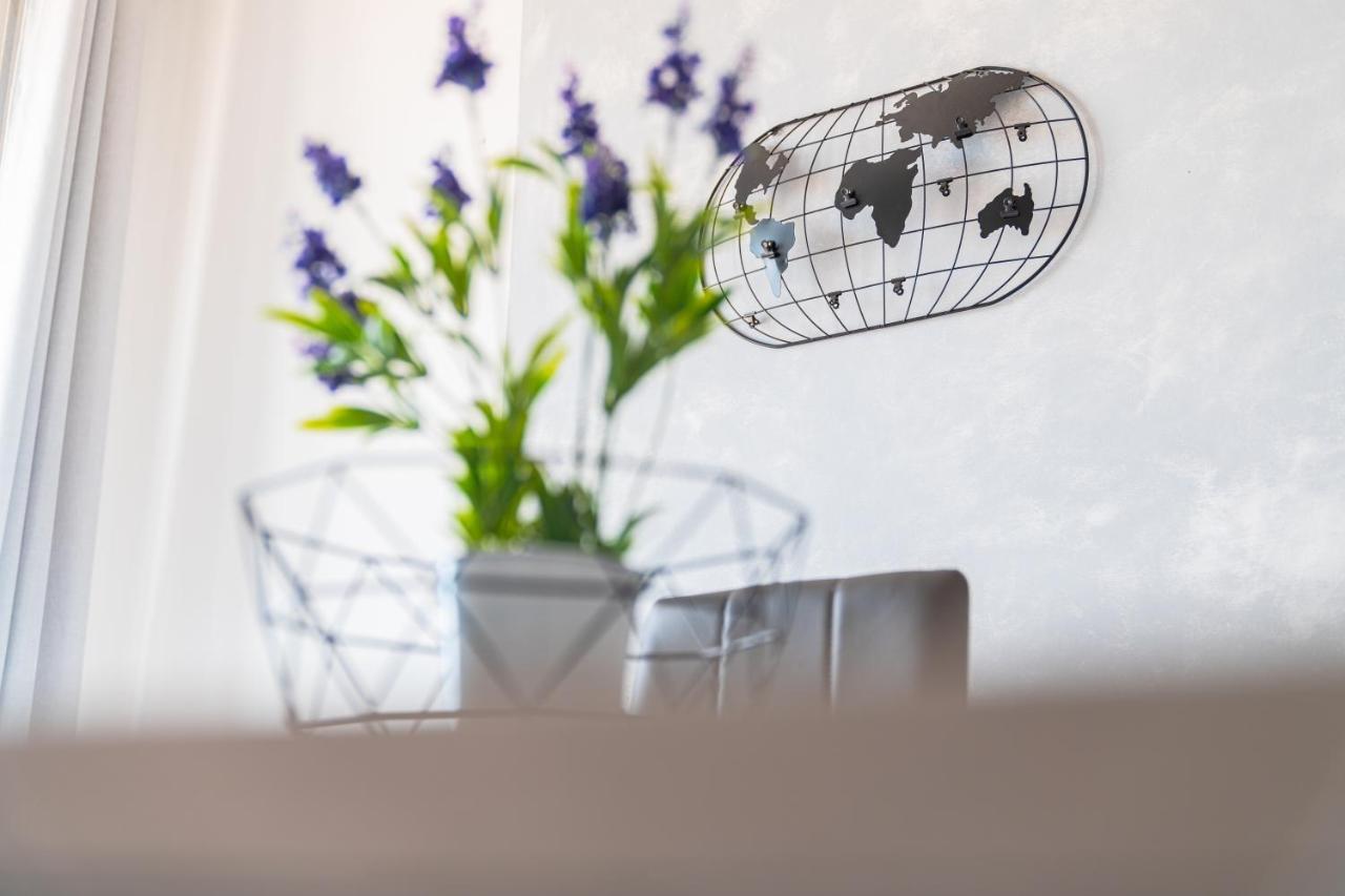 Almi - Guest Apartment Порто-Торрес Экстерьер фото