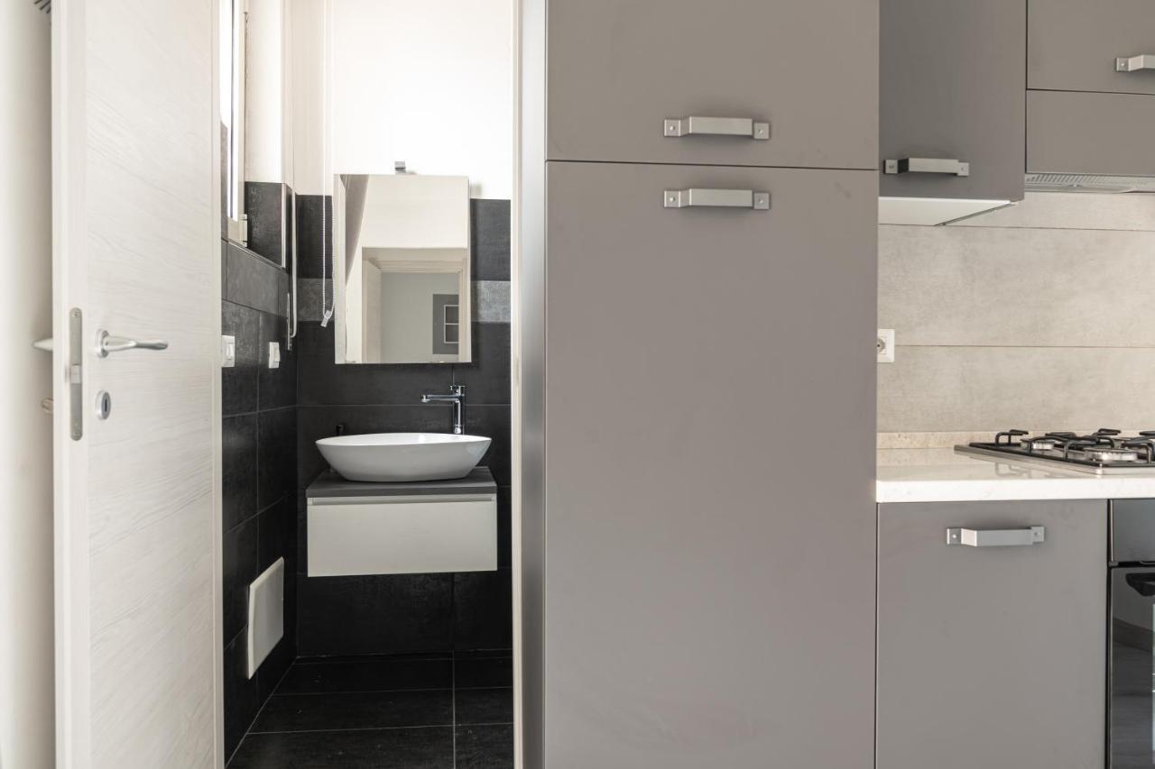 Almi - Guest Apartment Порто-Торрес Экстерьер фото