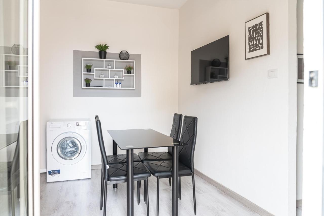 Almi - Guest Apartment Порто-Торрес Экстерьер фото